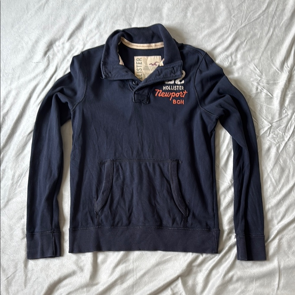Vintage Hollister Men's Dark Blue Zip-Up Sweater